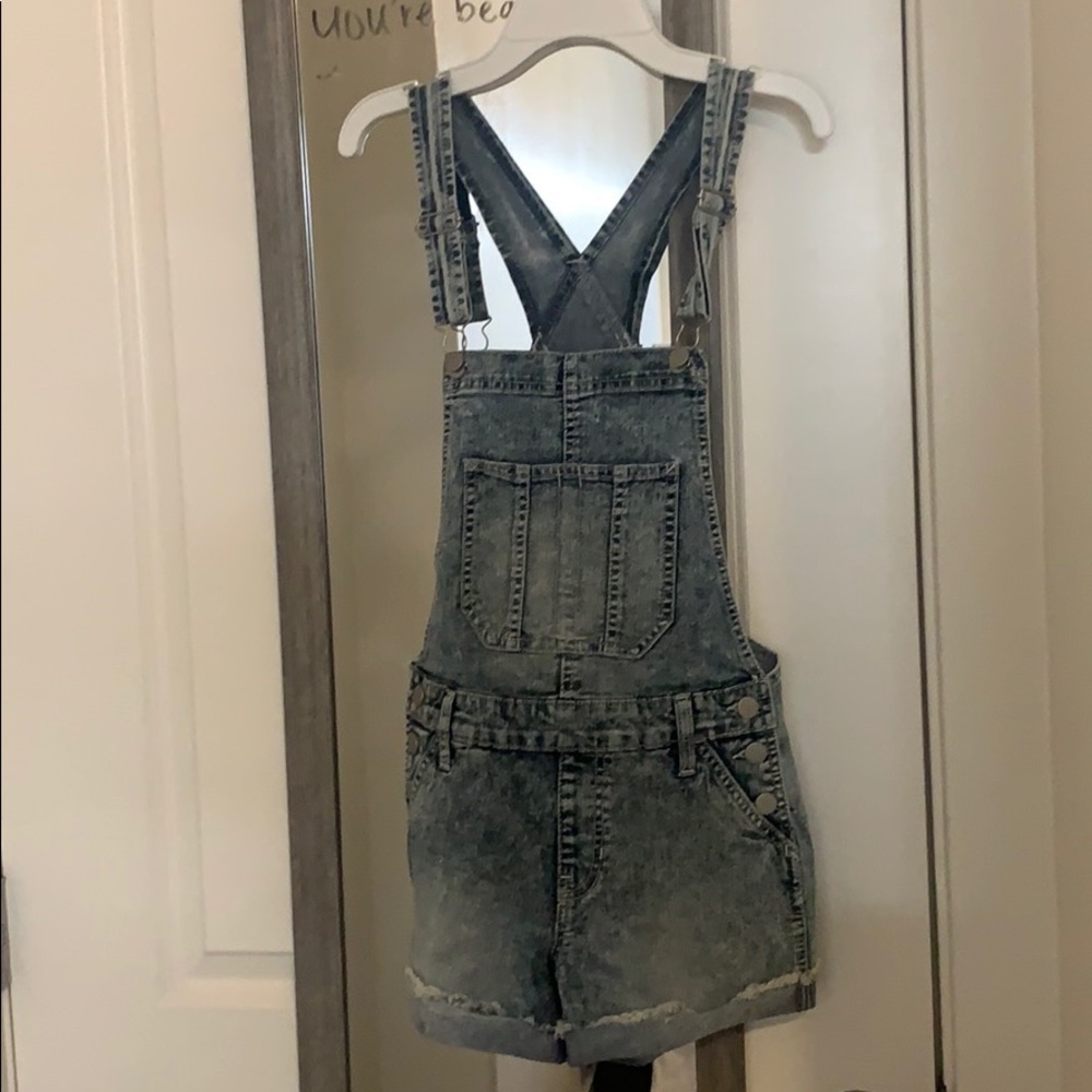 Short Overalls